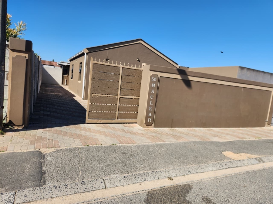 To Let 2 Bedroom Property for Rent in Belhar Western Cape